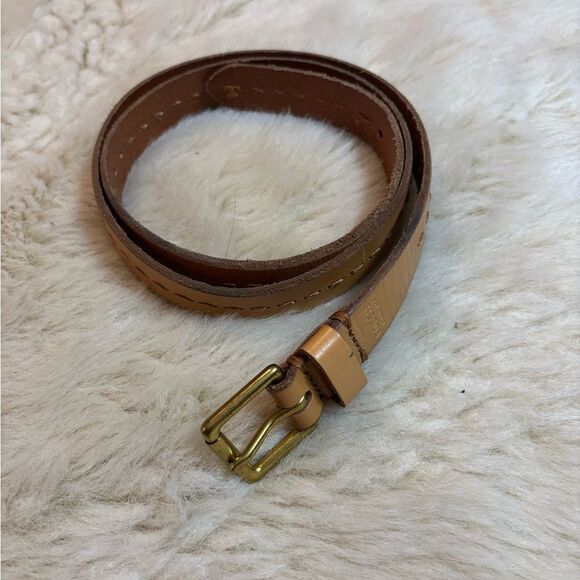 Fossil Light Brown Leather Belt with Gold Buckle - Picture 2 of 6